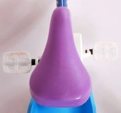 Volare Disney Frozen Kinderfiets - Meiden - 12 Inch - Blauw Paars - Doortrapsysteem 19 Volare Disney Frozen Kinderfiets - Meiden - 12 Inch - Blauw Paars - Doortrapsysteem -Volare Verkoop 1200x1122