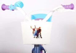 Volare Disney Frozen Kinderfiets - Meiden - 12 Inch - Blauw Paars - Doortrapsysteem 27 Volare Disney Frozen Kinderfiets - Meiden - 12 Inch - Blauw Paars - Doortrapsysteem -Volare Verkoop 1200x834 1