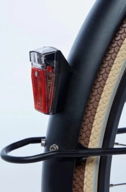 Cortina U4 - Stadsfiets - D50 - Jet Black Matt - R3 -Volare Verkoop 790x1200 3